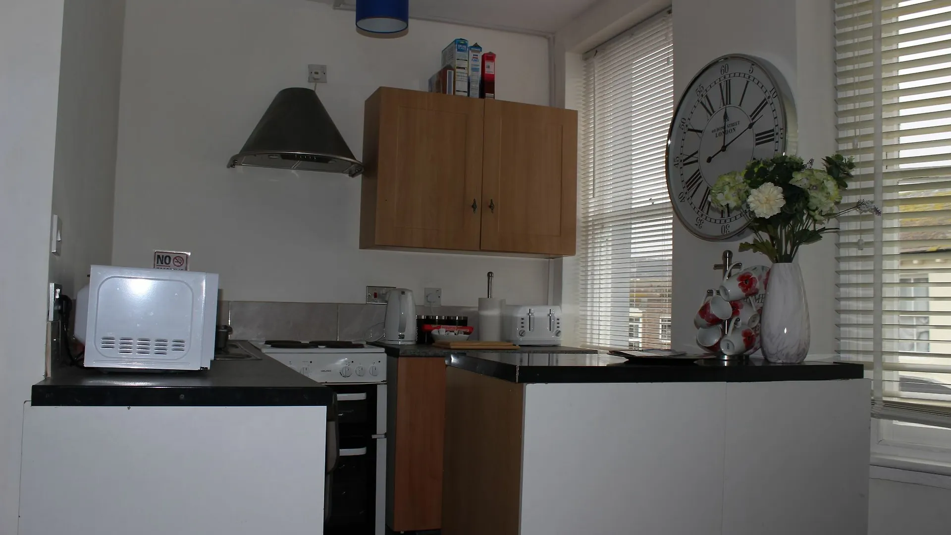 The Brighton Penthouse Apartamento 0*,